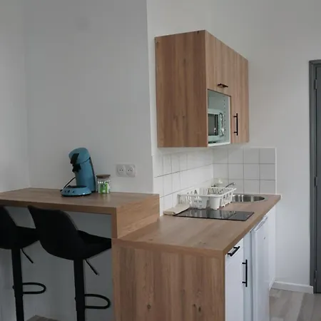 Bien Place, Acces Rapide A2 Et Centre Valenciennes